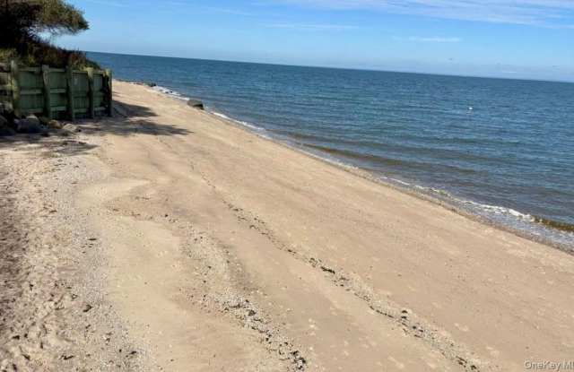 217 Sound Beach Boulevard Gallery 2