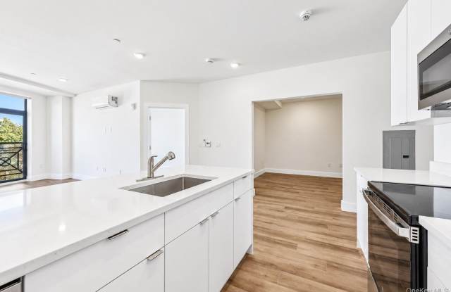 199 E Post Road Gallery 4