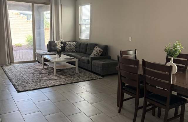10688 Silver Pond Avenue Gallery 4