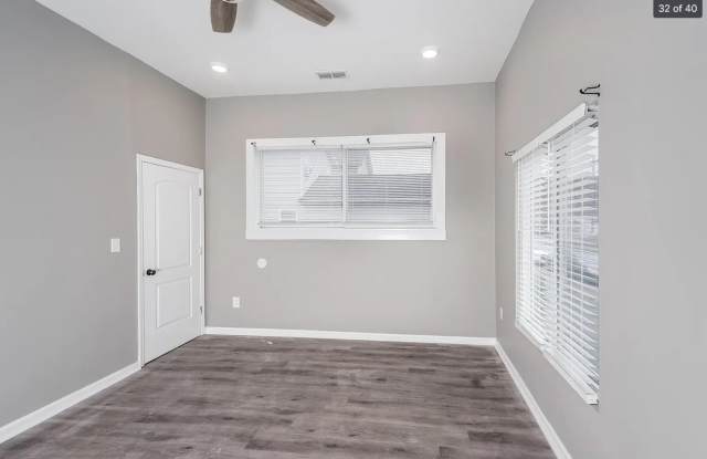 Updated & Renovated 3 Bedroom Cottage   LEASING SPECIAL Move in by 10/31/2026 and receive 50% off of your Deposit. Gallery 4