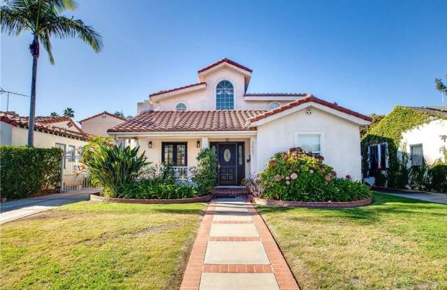3667 Sawtelle Boulevard photos photos