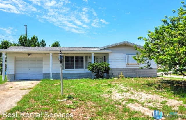 4345 Newgate Ave - 4345 Newgate Avenue, Beacon Square, FL 34691
