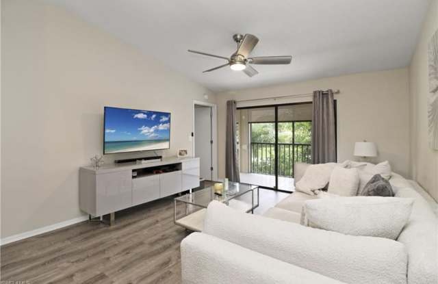 9285 Lake Park Drive photos photos