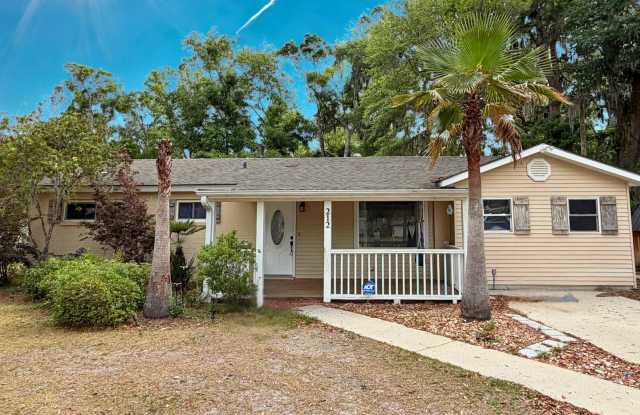 Cottage style home photos photos