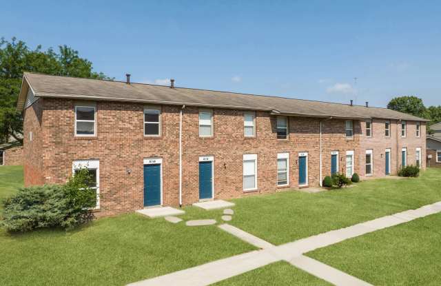 River Pointe Townhomes Gallery 4
