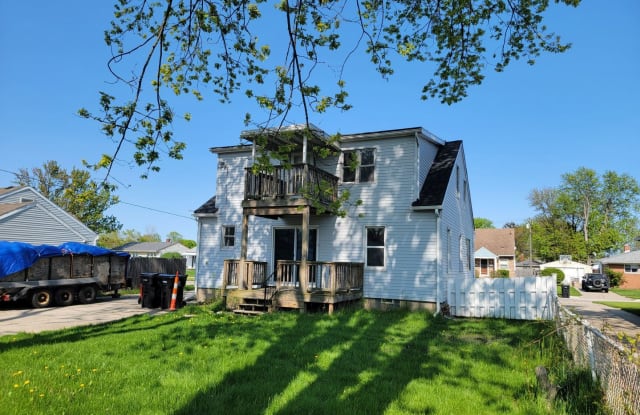 26697 Nieman * - 26697 Nieman Street, Roseville, MI 48066