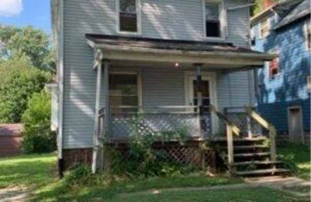 945 Clark St photos photos