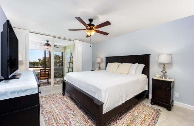3412 NE Causeway Boulevard Gallery 2