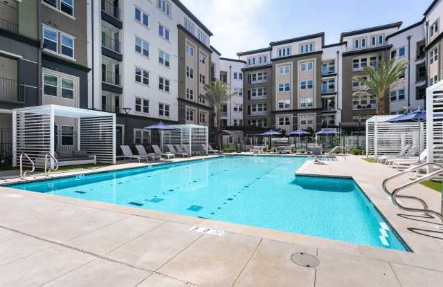 Enzo Apartments Gallery 2