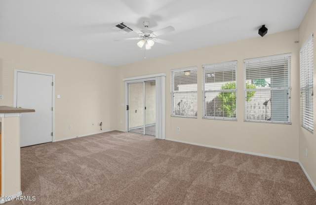 3026 W FERRUCCIO Place Gallery 1