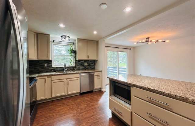 10383 Belleau Drive Gallery 4