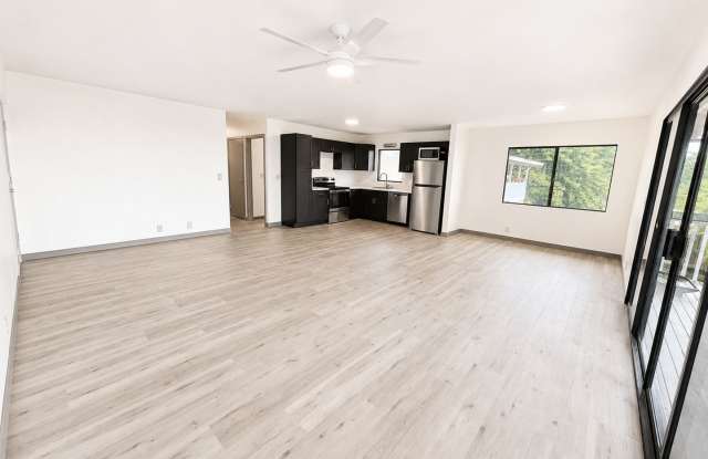 UNFURNISHED 3 BED/2BA PRIVATE HOME WITH OCEAN VIEW Gallery 1