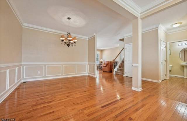 233 Patriot Hill Dr Gallery 2