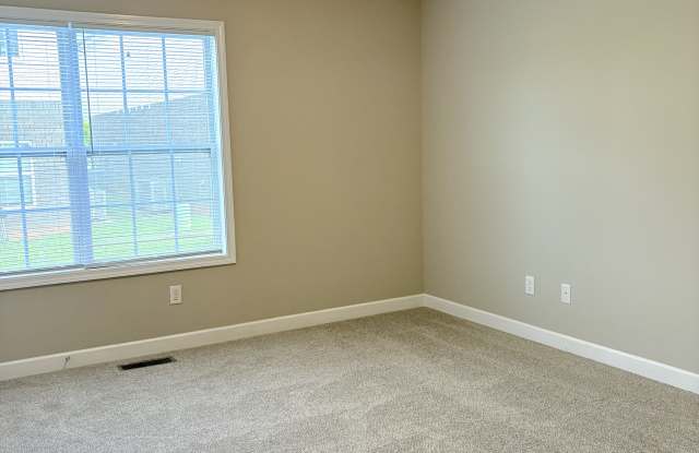 184 Enterprise Ct Gallery 4