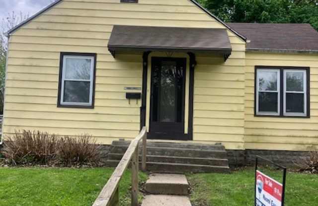 cozy 2 bed house photos photos