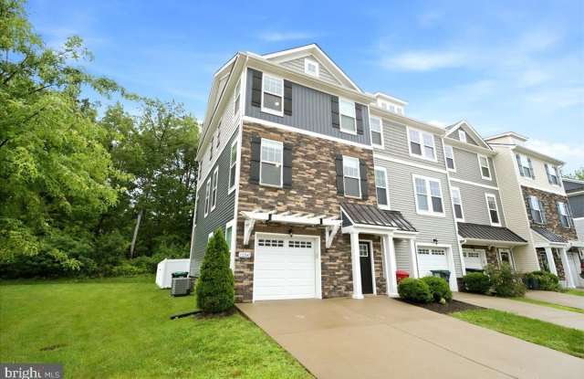 12260 HAYDON Place Gallery 2