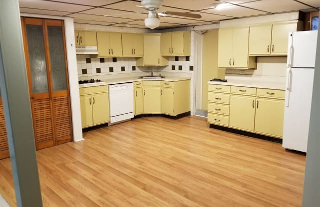 6822 YOUNGSTOWN AVE 2 - 6822 Youngstown Avenue, Dundalk, MD 21222