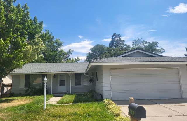 Remodeled & Spacious! 2621 Woodcrest Ln. Carson City, NV photos photos