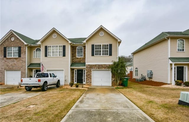 128 Creekwood Drive - 128 Creekwood Drive, Woodstock, GA 30188