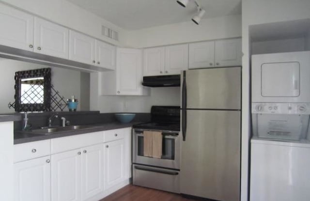2174 Sharp Court - 2174 Sharp Court, Fern Park, FL 32730