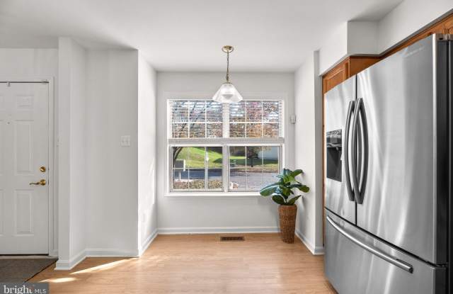 8615 ANDREW ELLICOTT Court Gallery 4