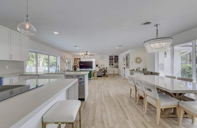 701 W Royal Palm Road - 701 West Royal Palm Road, Boca Raton, FL 33486