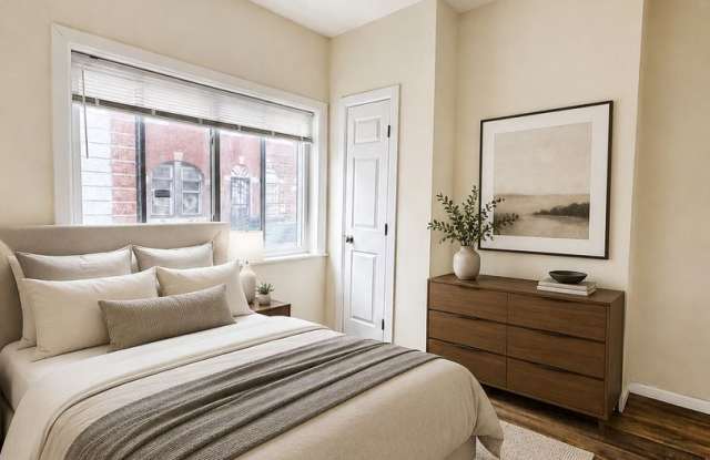 Spacious Pet-Friendly 3-Bedroom Home with Central Air & In-Unit Laundry – 3104 Hartville St photos photos