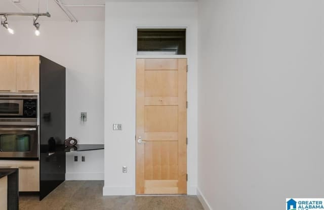 2201 5TH AVENUE Gallery 2
