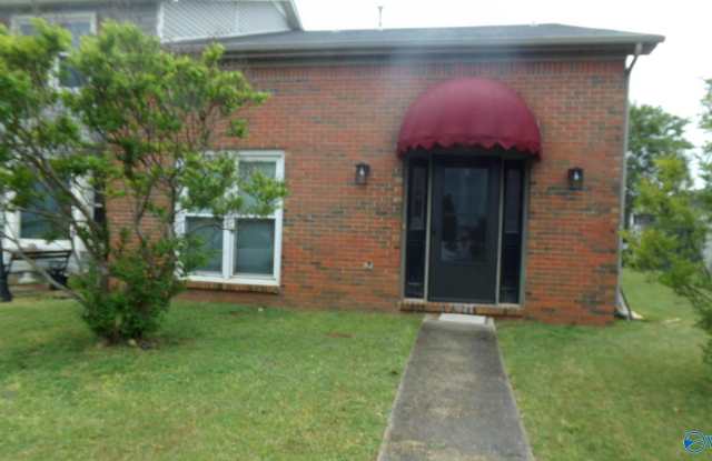 35 Harborview Court - 35 Harborview Court Northeast, Decatur, AL 35601