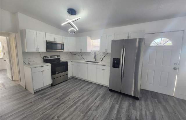 2248 Marina Park Drive Gallery 3