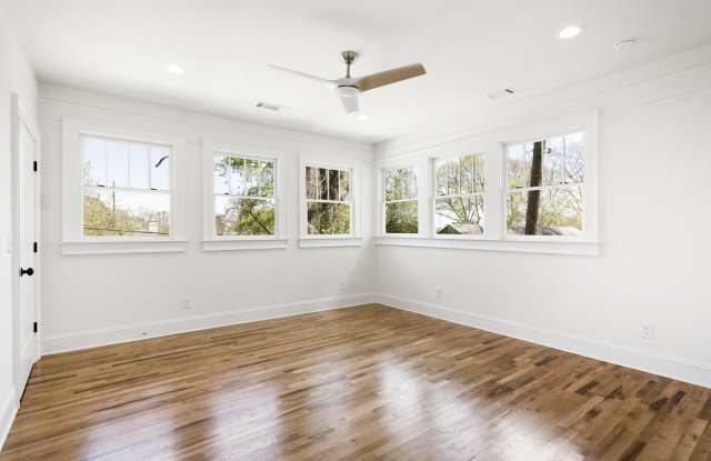 512 Ralph McGill Boulevard Northeast - 3 photos photos