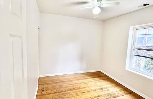 3918 W Augusta Boulevard Gallery 4
