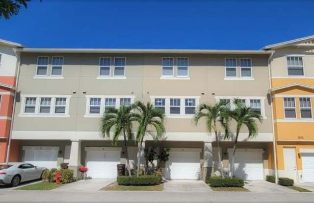 870 Marina Del Ray Lane Gallery 2
