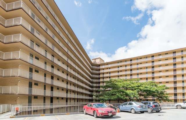 3br/2ba/2pkg Condo in Waikalani Woodlands Mililani - 95-227 Waikalani Drive, Waipio Acres, HI 96789