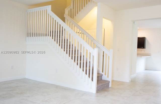 11422 SW 248th Ln Gallery 3