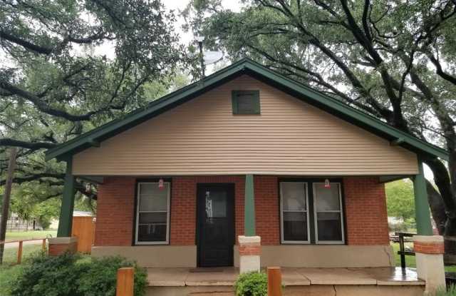 542 Elm Street photos photos