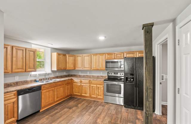3302 Possum Trot Road Gallery 4
