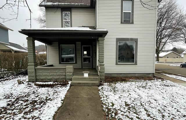 753 East High Avenue - 1/2 photos photos
