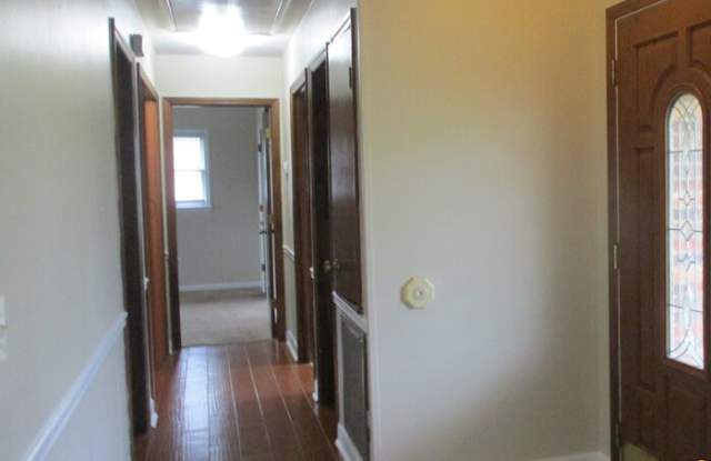 1027 Rembrandt Drive Southwest Gallery 4