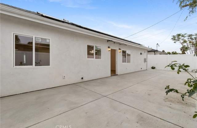 8853 Remick Avenue photos photos