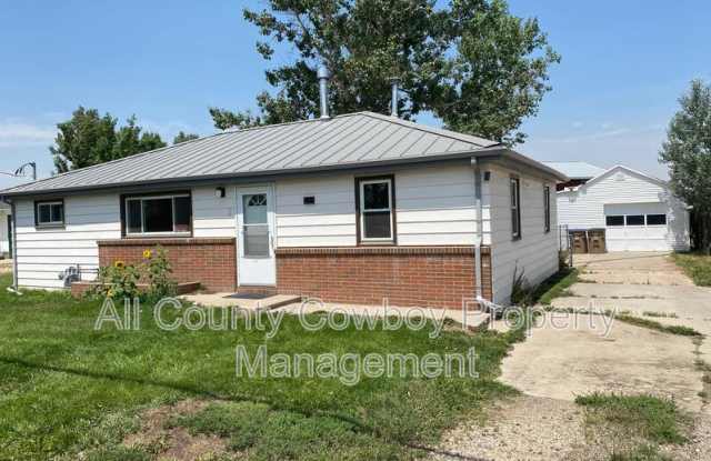 1975 Riverside Dr photos photos