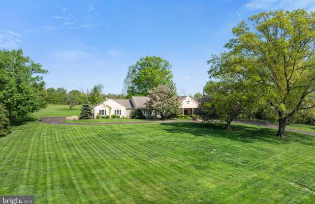 560 INDIAN CREEK Road Gallery 1