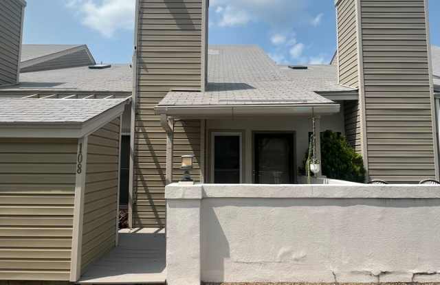 2 Bed 2 Bath Home for Rent in Norfolk photos photos