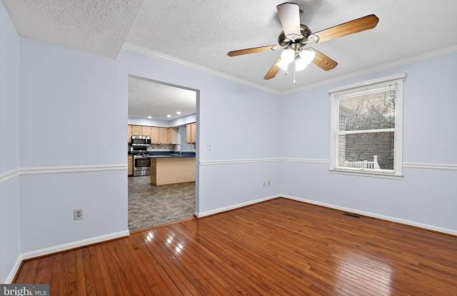 7916 EVESBORO Drive photos photos