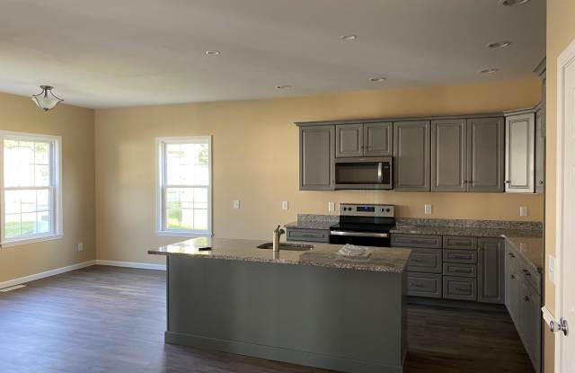 193 Ridge Pointe Dr. Gallery 3