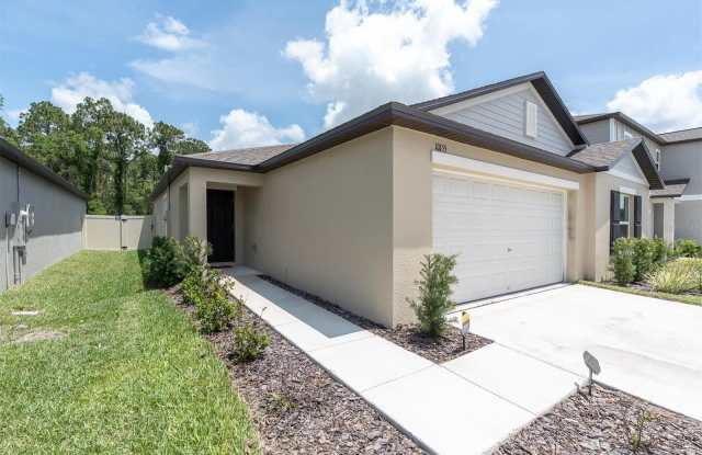 10155 GENTLE RAIN Drive Gallery 2
