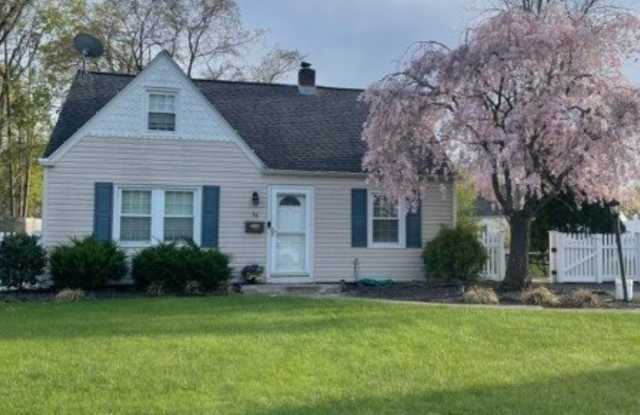 16 Brookside Ave photos photos