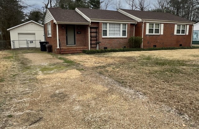 308 Seminole Trail - 308 Seminole Trail, Jacksonville, NC 28540