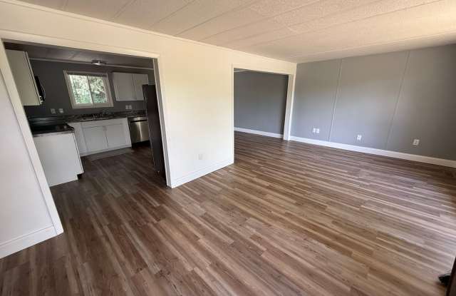 Three Bedroom, Two Bathroom Duplex Apartment photos photos Three Bedroom, Two Bathroom Duplex Apartment photos photos