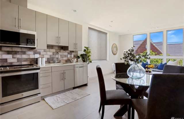4415 42nd Avenue Southwest Gallery 4